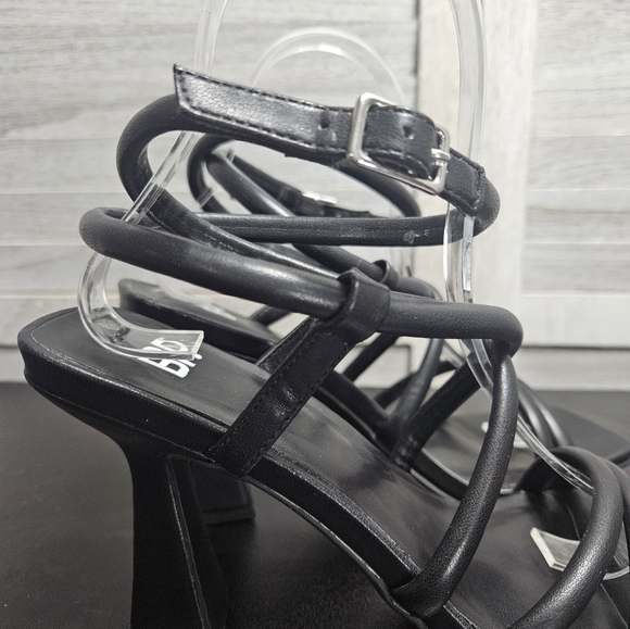 BP Nordstrom Ashlyn Square Toe Strappy Sandal In Black Size - Picture 7 of 11